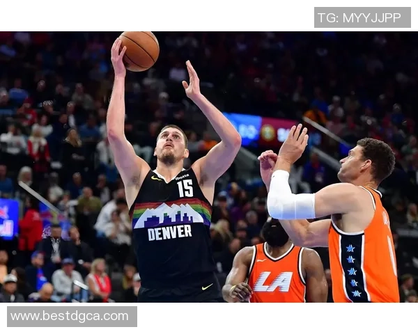 约基奇三双创历史新高掘金成功锁定西部第一宝座